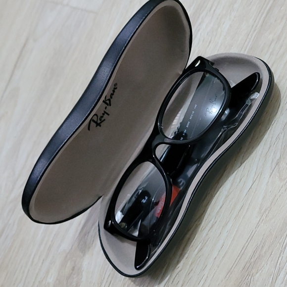 RayBan 5184 Wayfarer 2000 frame Black - Picture 3 of 6